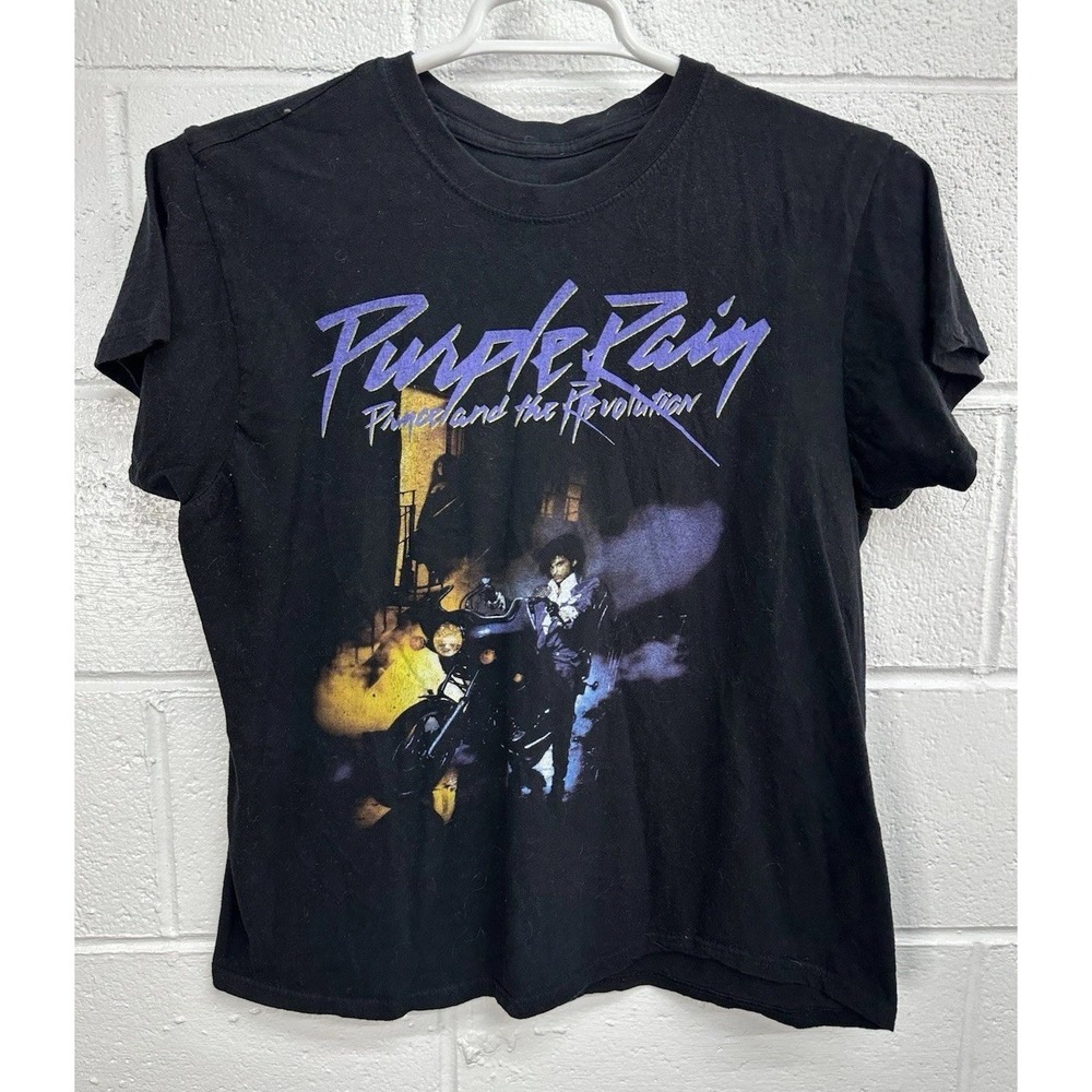 Prince and The Revolution Purple Rain Blac short sleeve Tshirt size Large